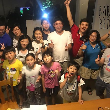 Barandbed Urt Hostel สุราษฎร์ธานี ภายนอก รูปภาพ