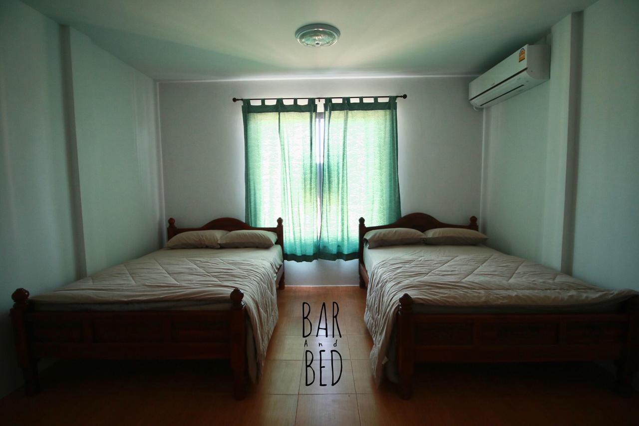 Barandbed Urt Hostel สุราษฎร์ธานี ภายนอก รูปภาพ