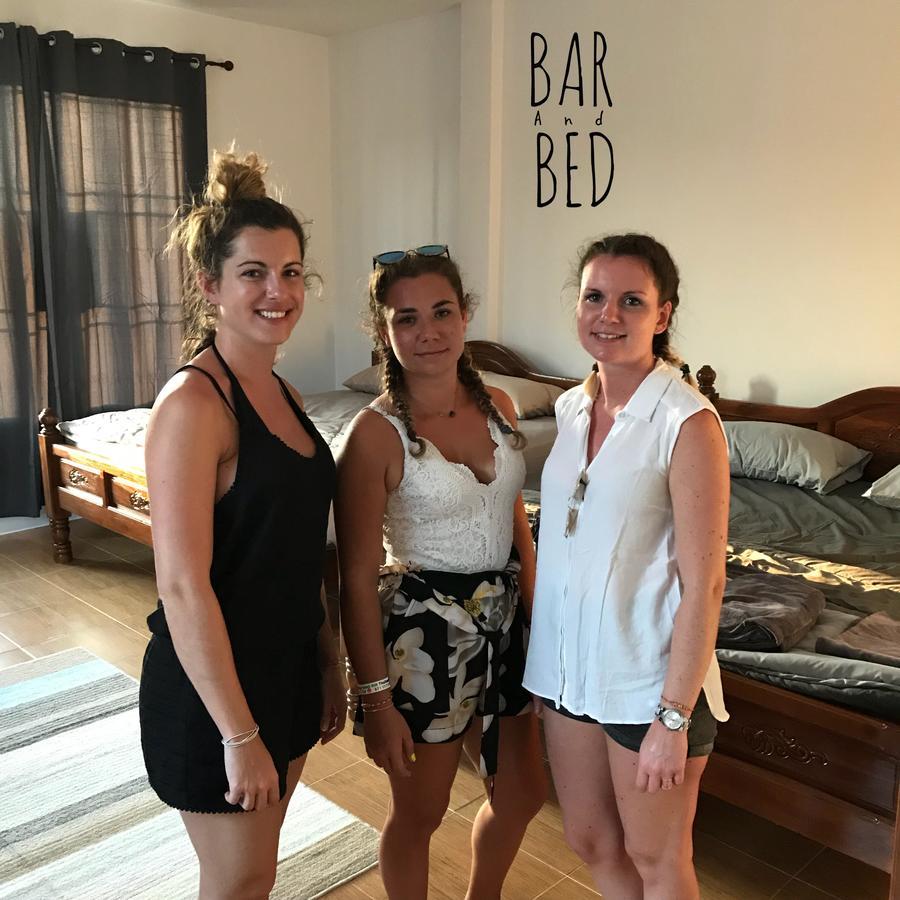 Barandbed Urt Hostel สุราษฎร์ธานี ภายนอก รูปภาพ