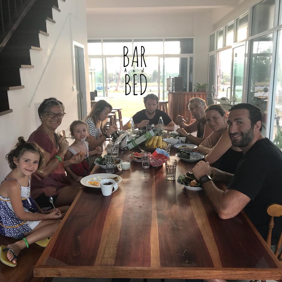 Barandbed Urt Hostel สุราษฎร์ธานี ภายนอก รูปภาพ