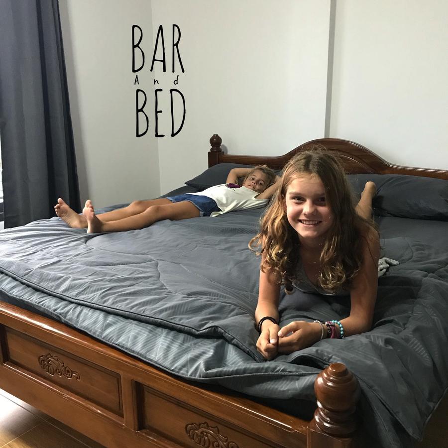 Barandbed Urt Hostel สุราษฎร์ธานี ภายนอก รูปภาพ